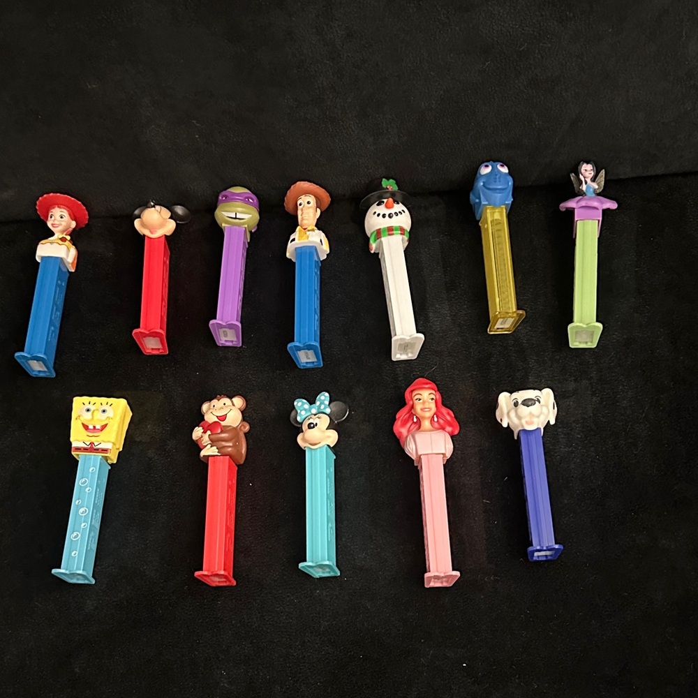 12 Assorted PEZ Character Dispensers - Multicolor